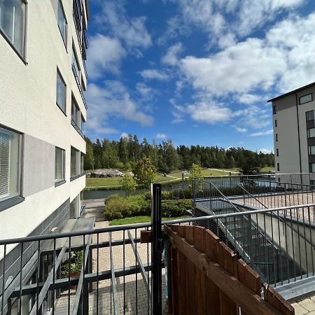Guest Apartment With View And Terrace, Vuosaari, Helsinki, Self Check-In Buitenkant foto