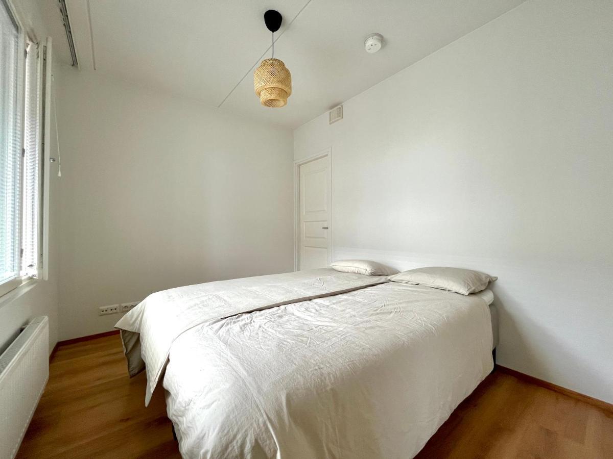 Guest Apartment With View And Terrace, Vuosaari, Helsinki, Self Check-In Buitenkant foto