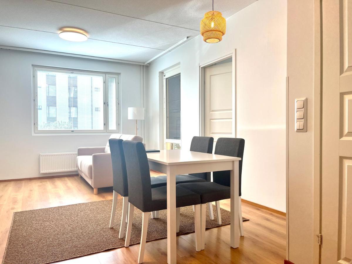 Guest Apartment With View And Terrace, Vuosaari, Helsinki, Self Check-In Buitenkant foto