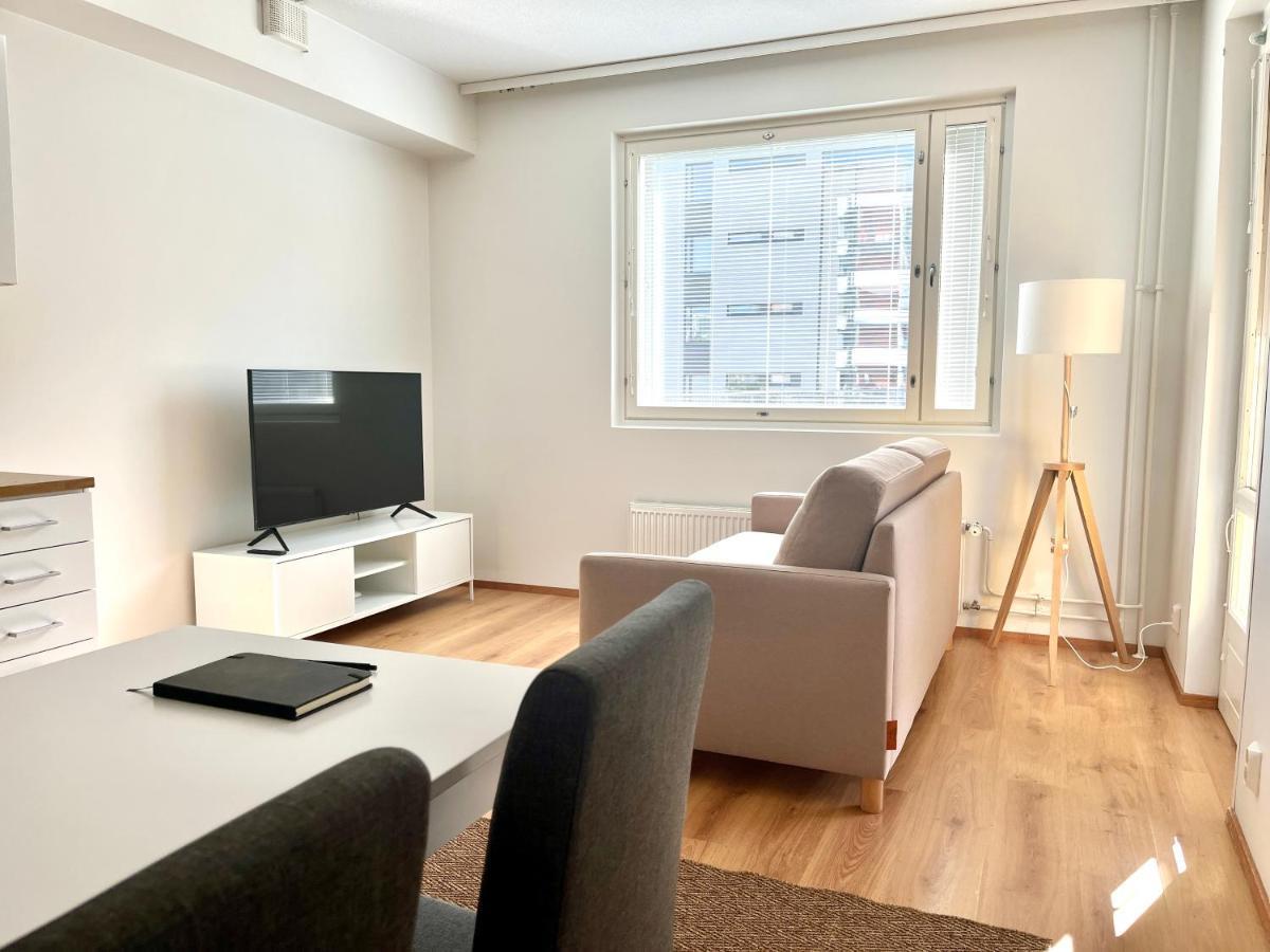 Guest Apartment With View And Terrace, Vuosaari, Helsinki, Self Check-In Buitenkant foto